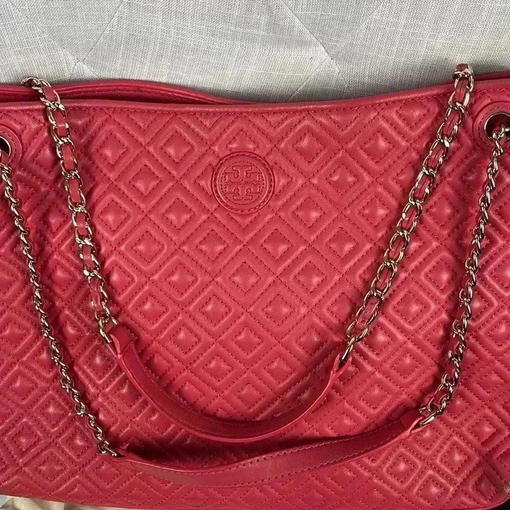 Tory Burch Marion Quilted Chain Slouchy Tote In Peony Bag Purse Chain Coral Pink - Picture 4 of 16